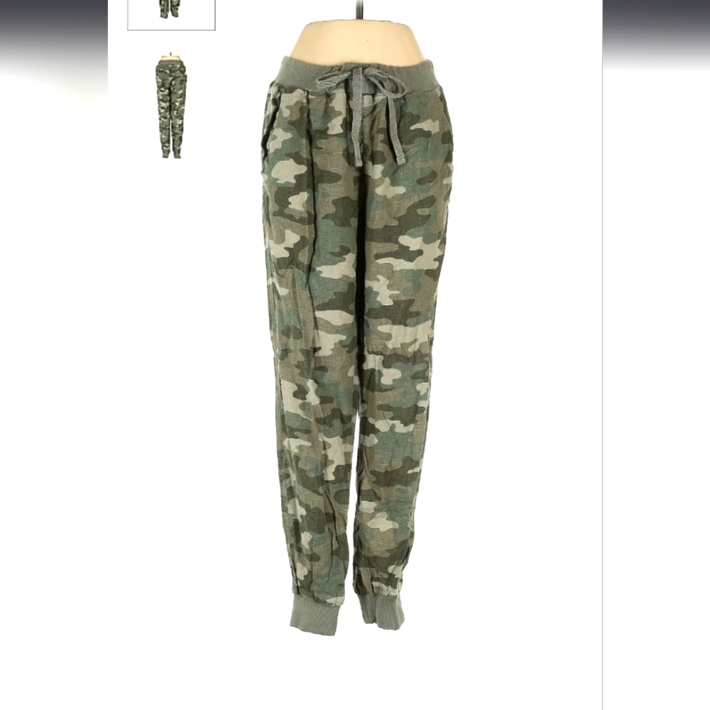 LUCKY BRAND green camouflage, pull-on Lenin-blend jogger pants, women’s size SM